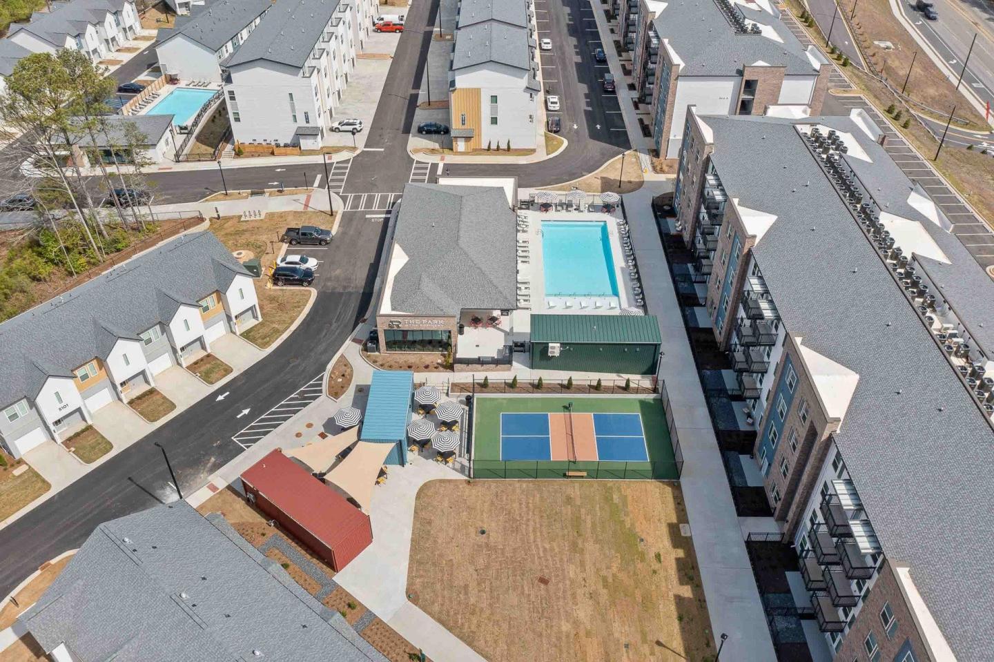 The Refinery at Sugar Hill Apartments and Townhomes. Image 29