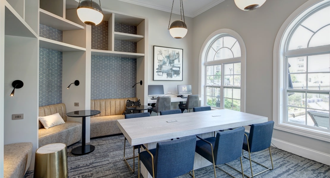 The MilTon Luxury Apartments Image 2