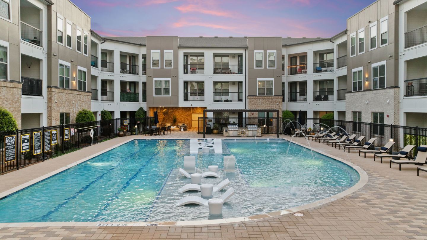Axis at Watters Creek Image 48