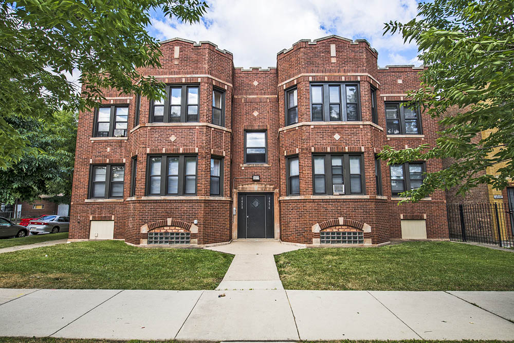6458 S Fairfield Ave Image 2