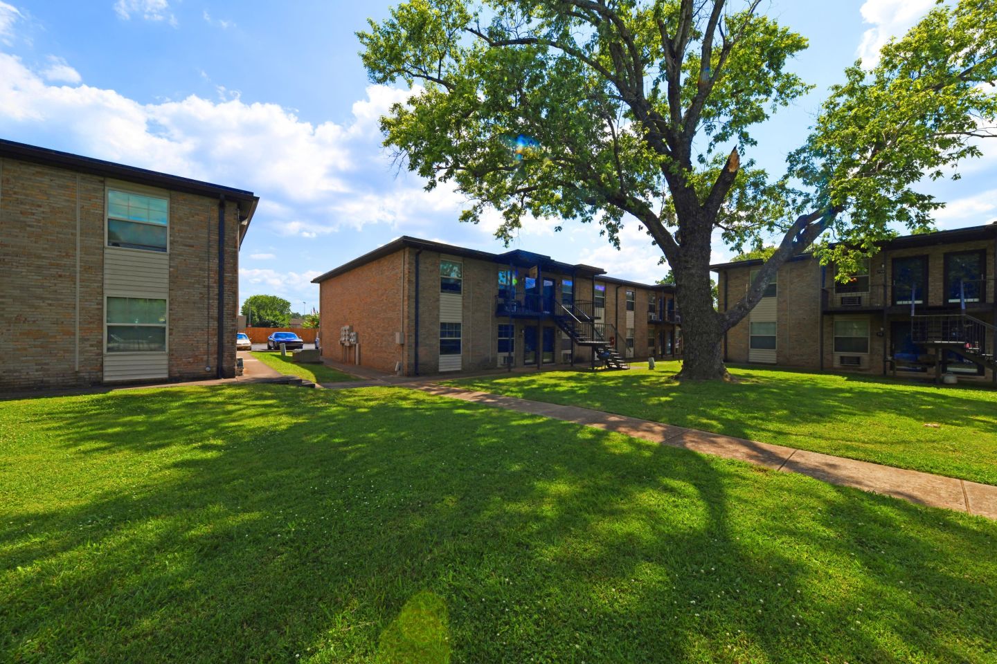 Condos at the Villager Image 36
