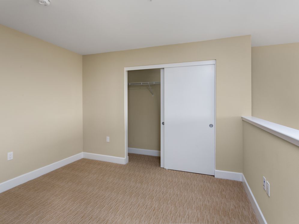Avalon Huntington Beach Image 9