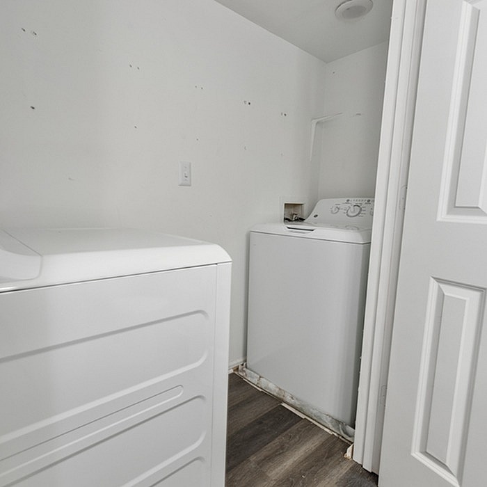 Parkwood Apartment Homes Image 8