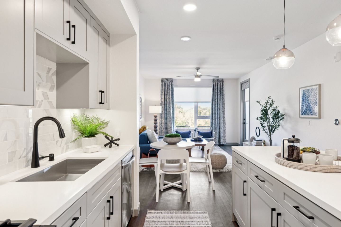 Panorama Apartments Image 57