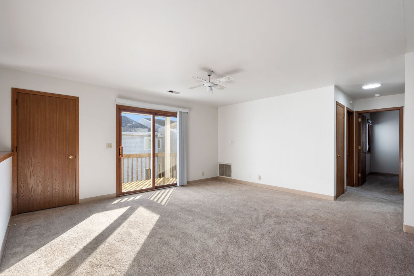 West Court Apartments Image 7