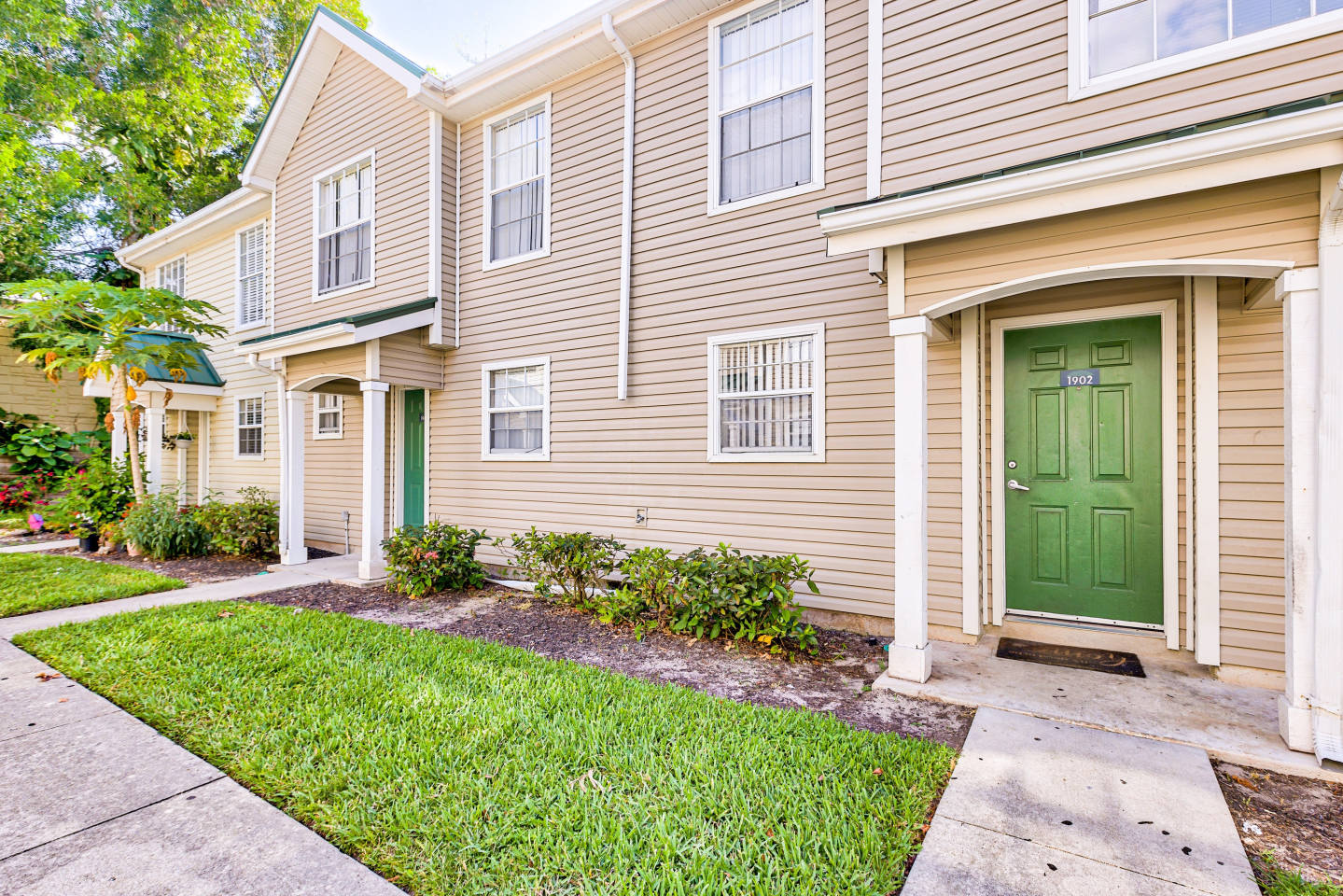 The Coast Townhomes Image 17