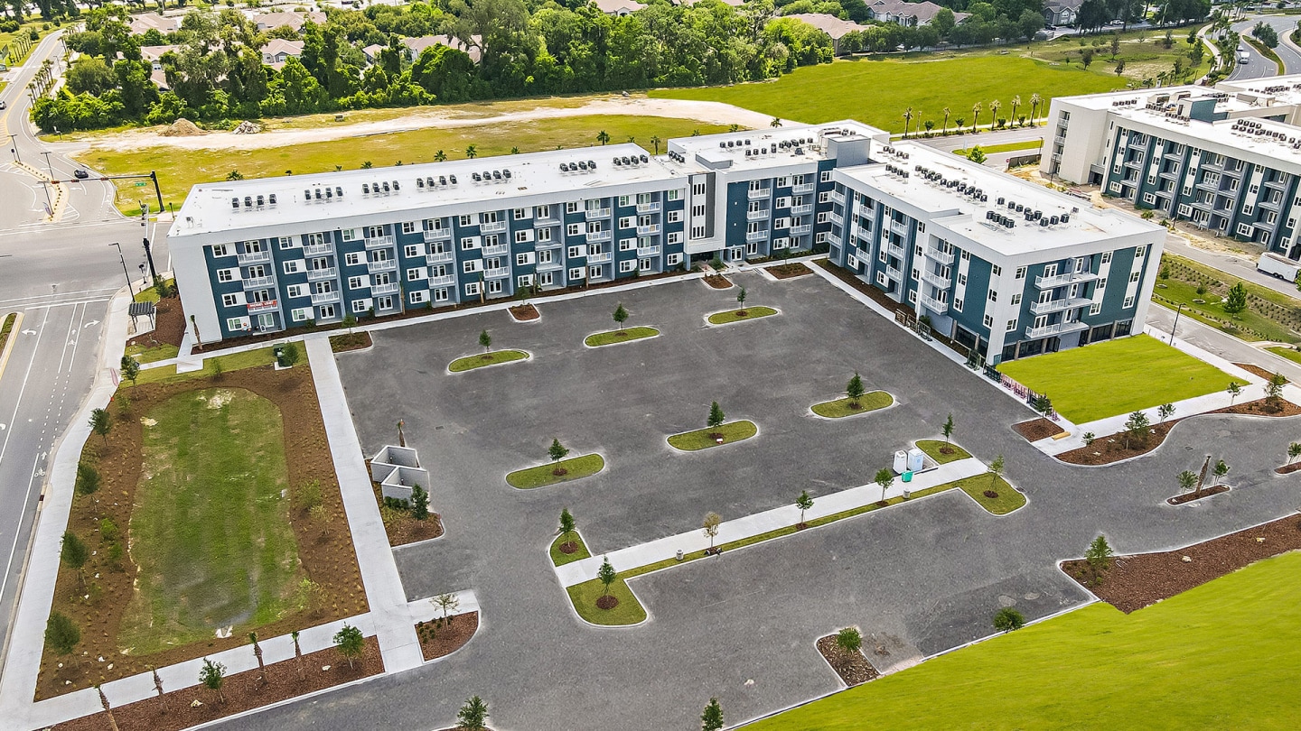 City Place at Celebration Pointe Image 42