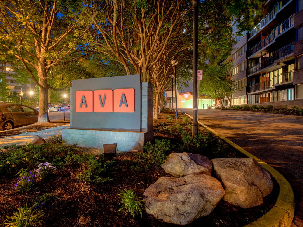 AVA Van Ness Image 31