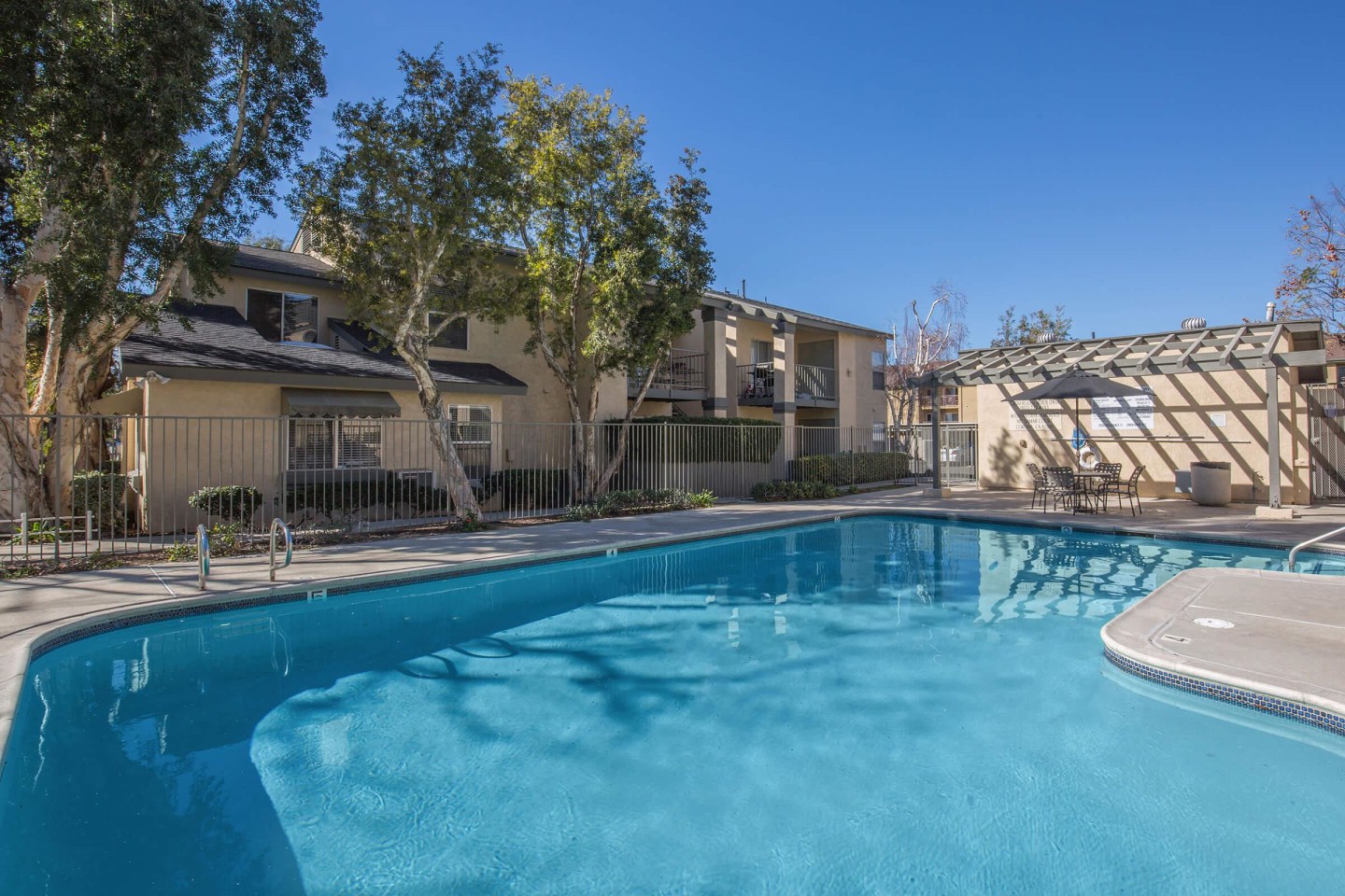 Mountain Creek Apartments Image 3