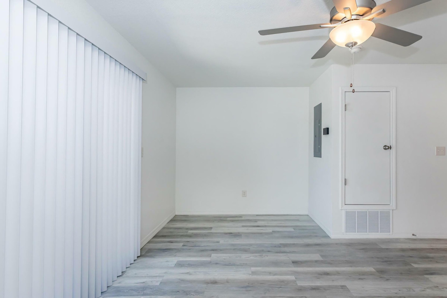 Reserve Townhomes Image 25
