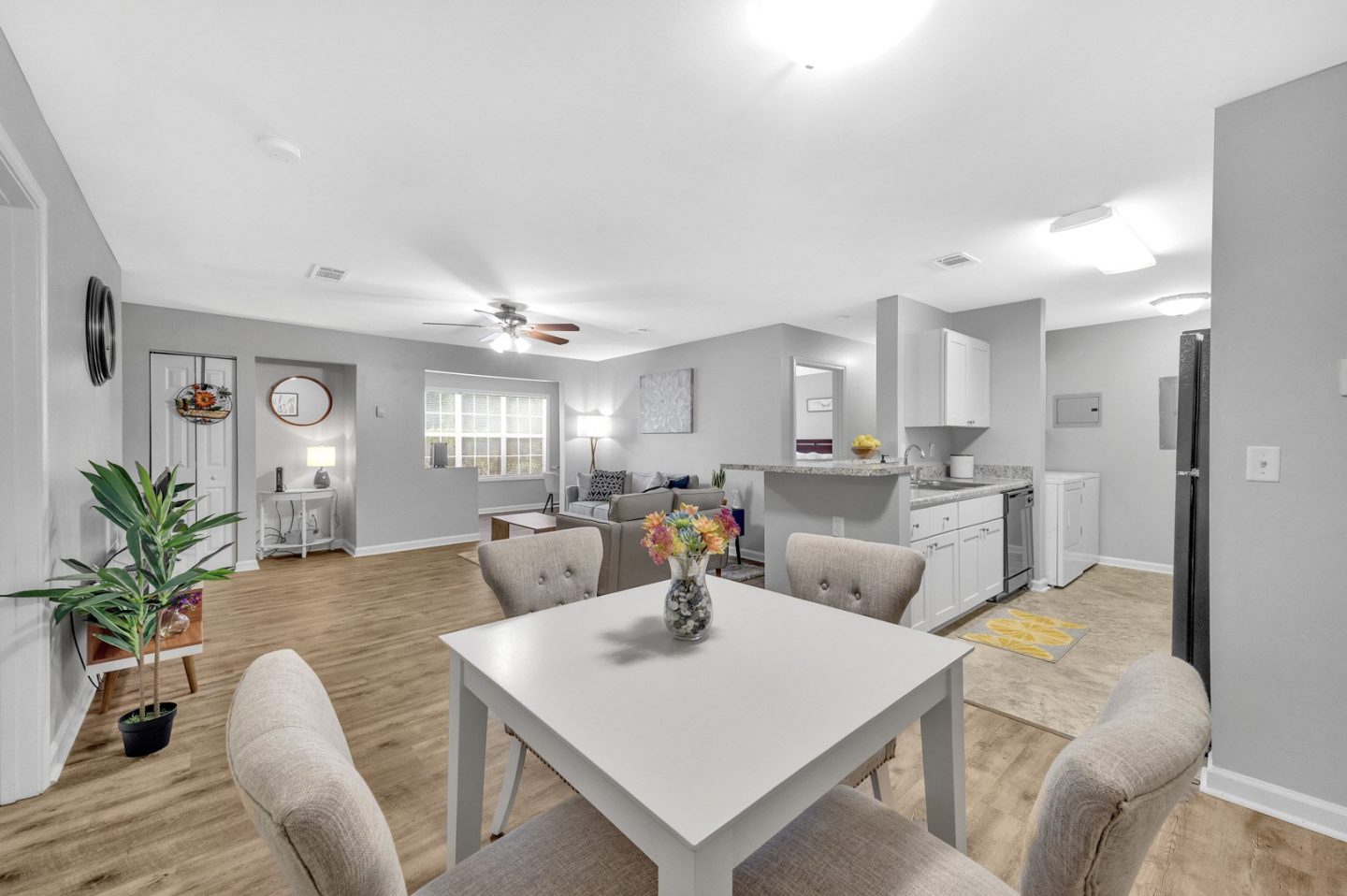 The George Apartments Image 9