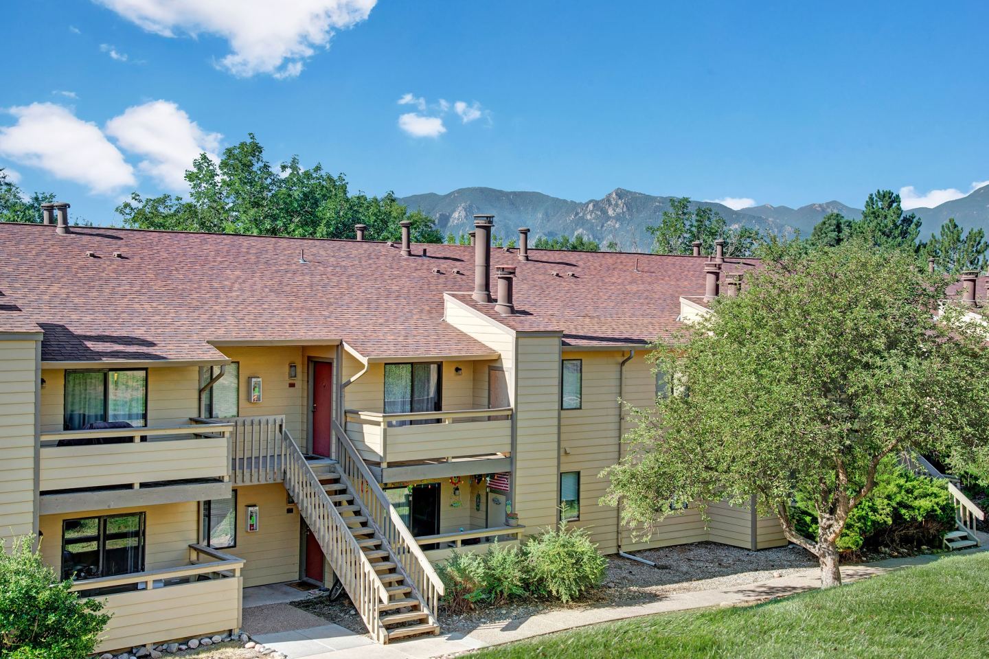 Grand View Apartment Homes Image 13