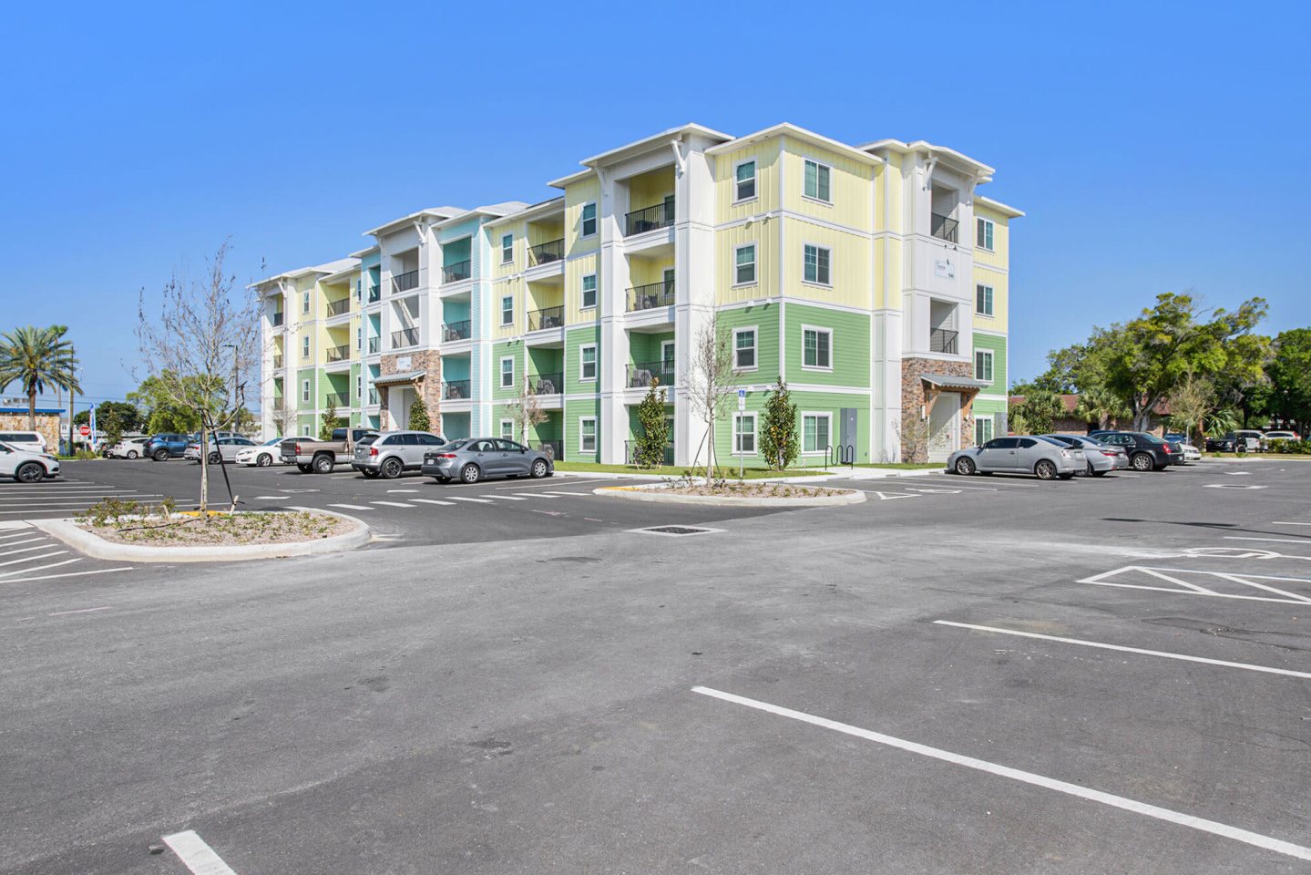 Grand Oak Apartments Image 27