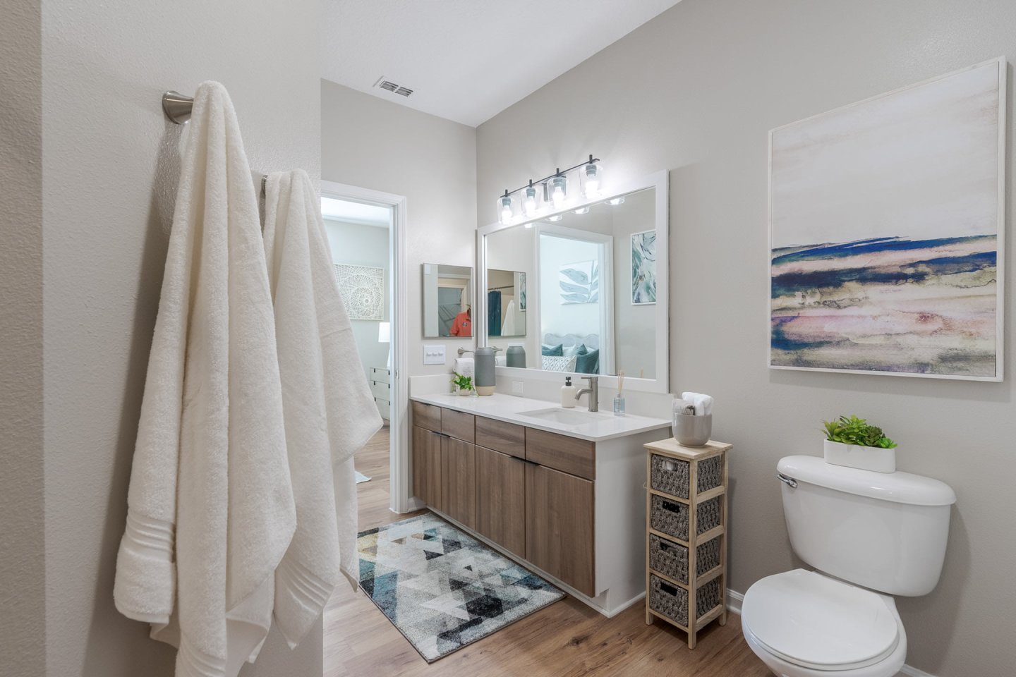 The Enclave at Tranquility Lake Apartments Image 10