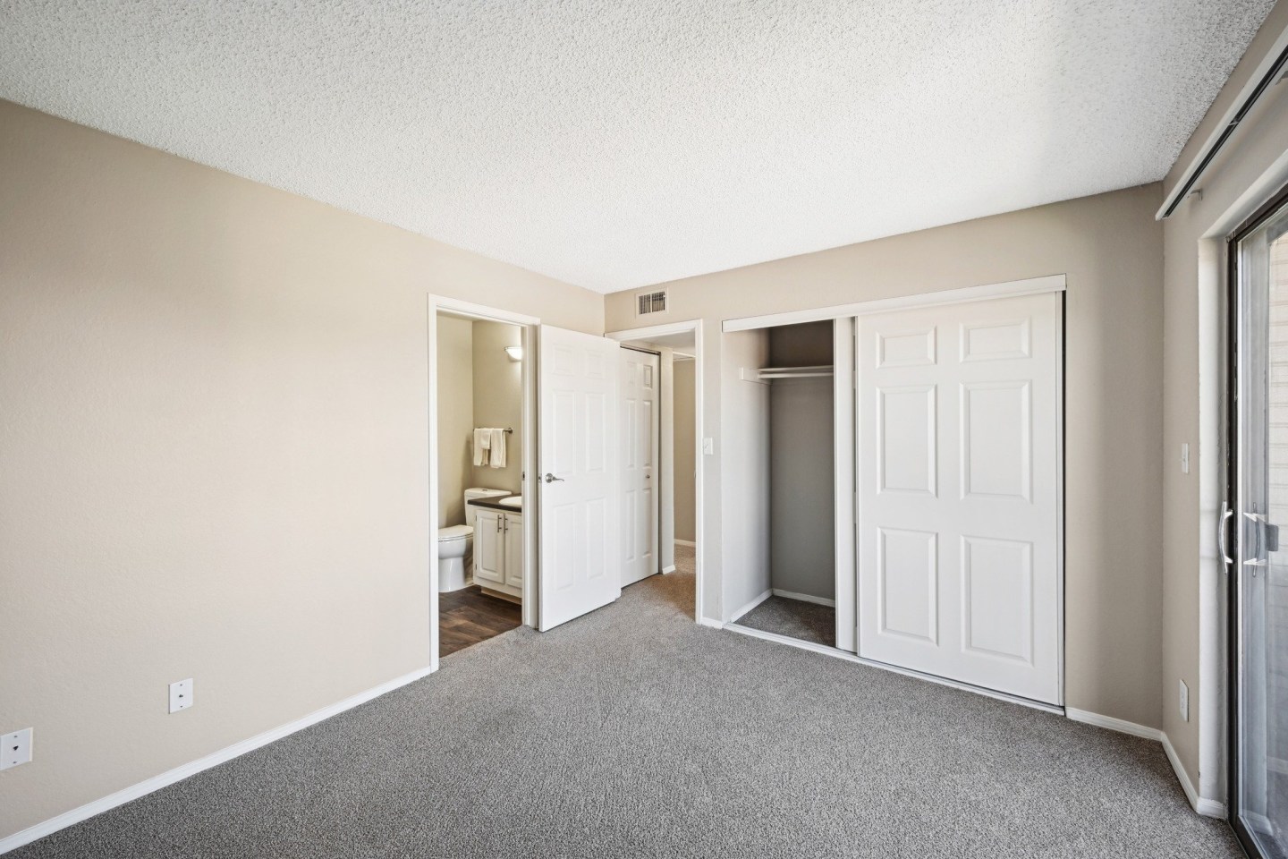 Vistas at Plum Creek Image 19