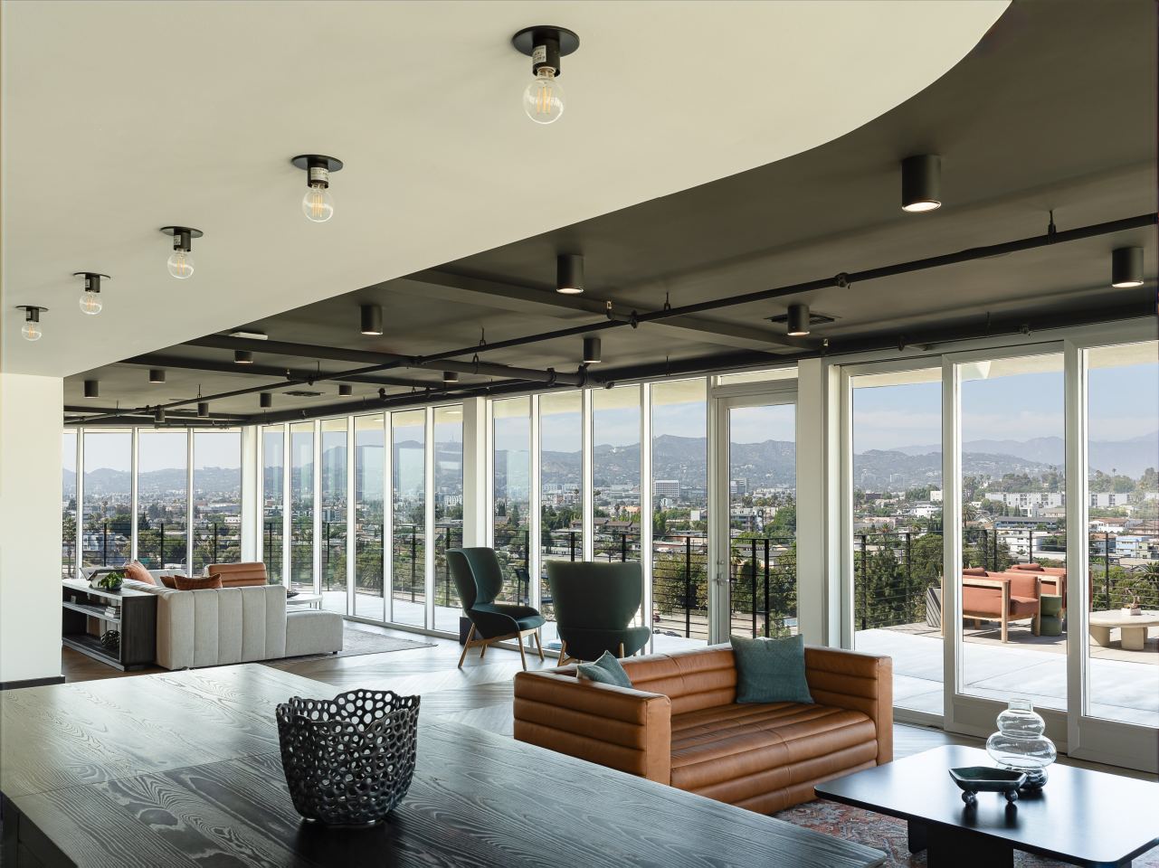 Silva Los Angeles Image 3