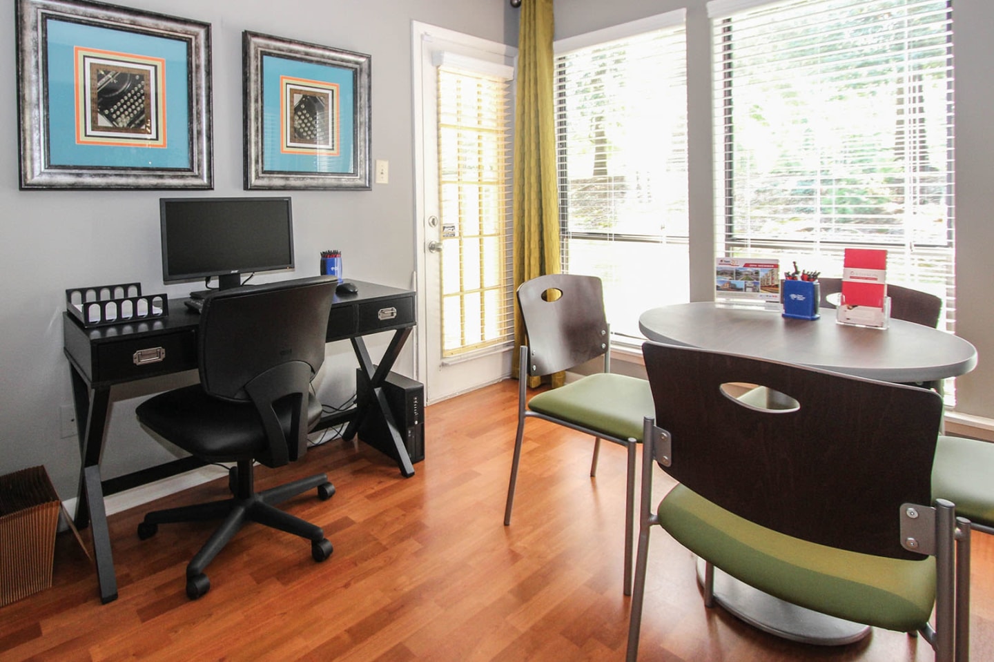Laurel Oaks Image 18