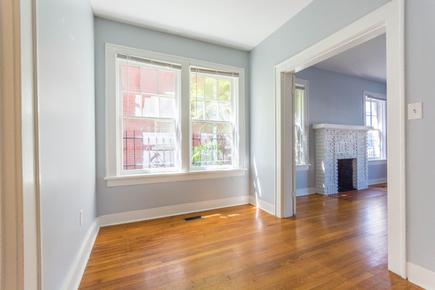 State Street Apartments Image 11