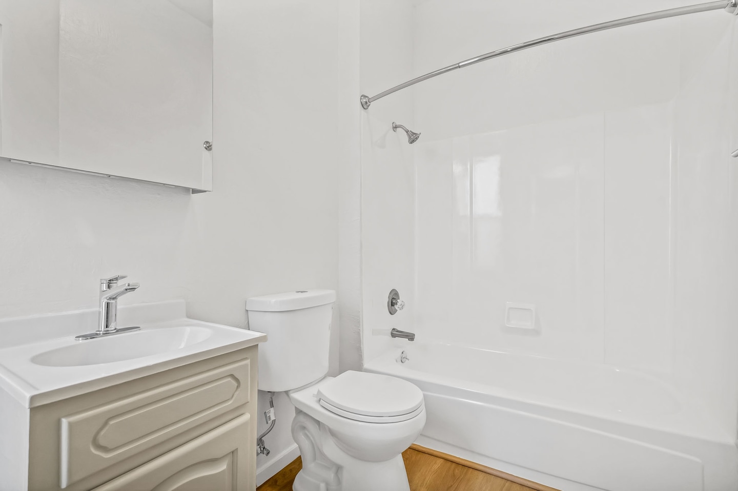57 Taylor Image 20