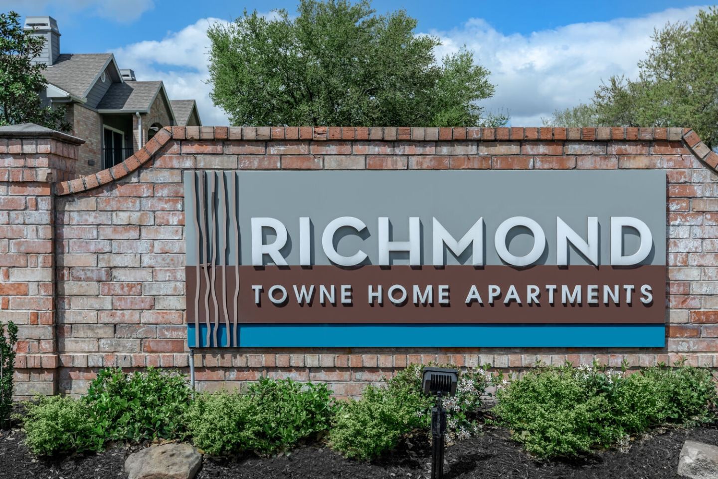 Richmond Towne Home Apartments Image 9
