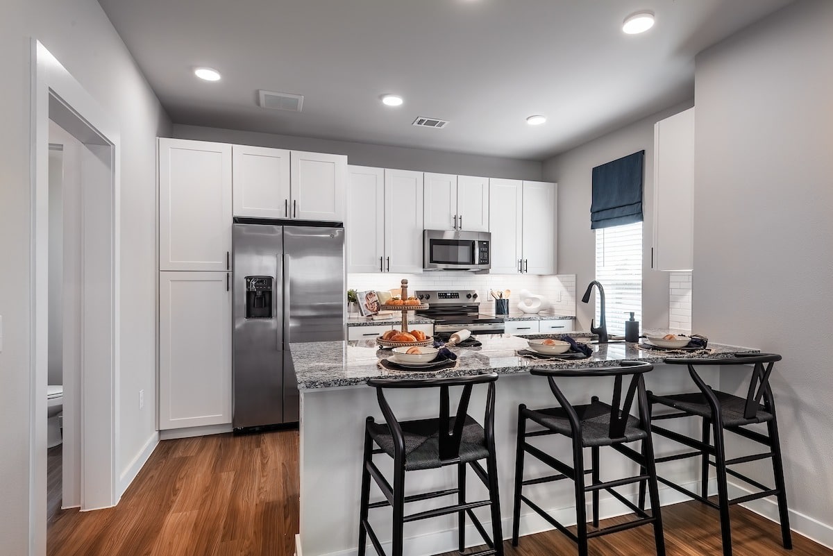 Collection Hunter Crossroads Townhomes Image 1