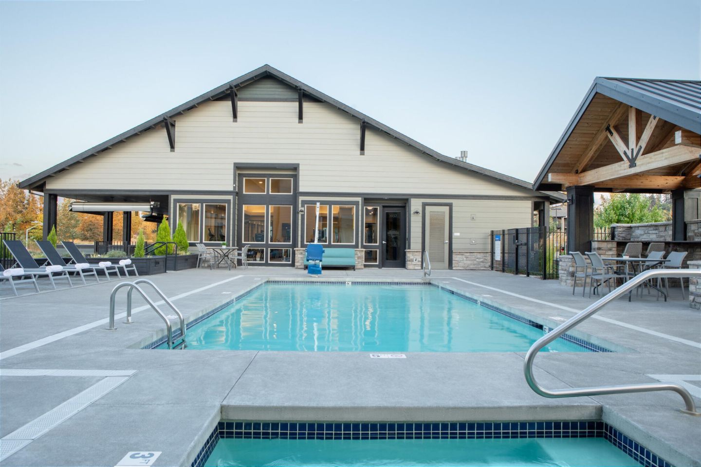 Edgewater at the Cove Image 17