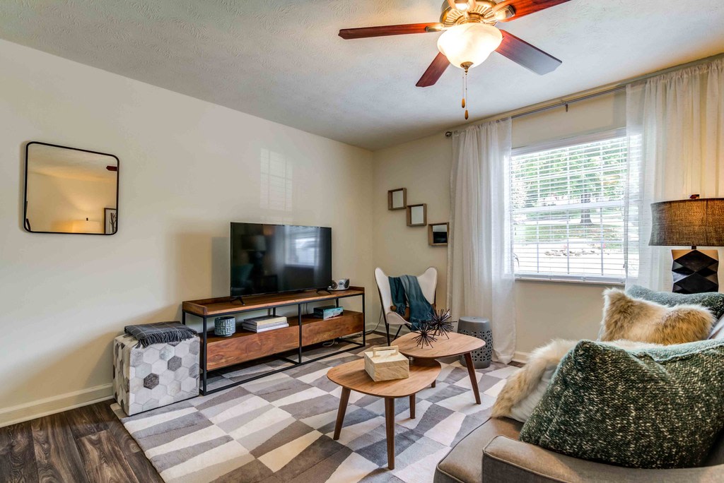 Eagle Pointe Image 14