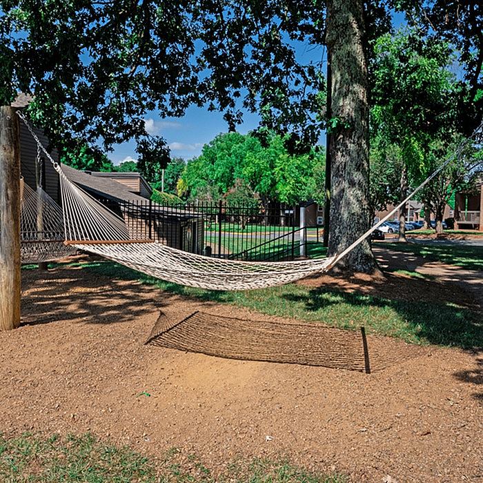 Central Pointe Apartment Homes Image 55