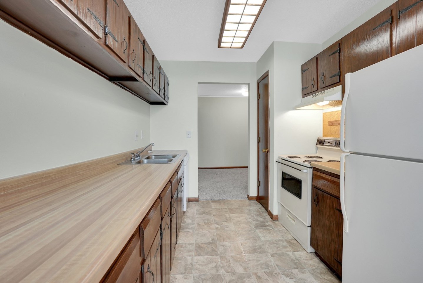 The Arbors Apartments Image 5