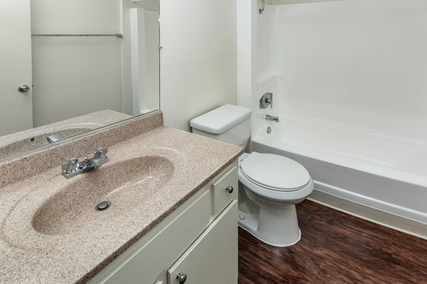 Highland Creek Apartment Homes Image 34