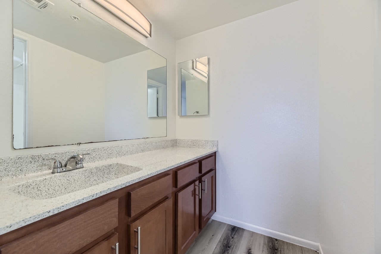 Rise Midtown Apartments Image 33