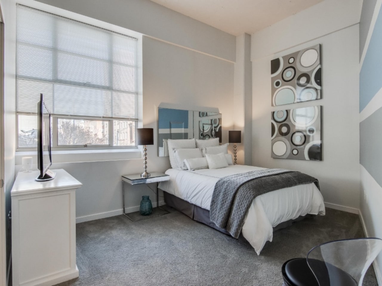 520 Park Image 13