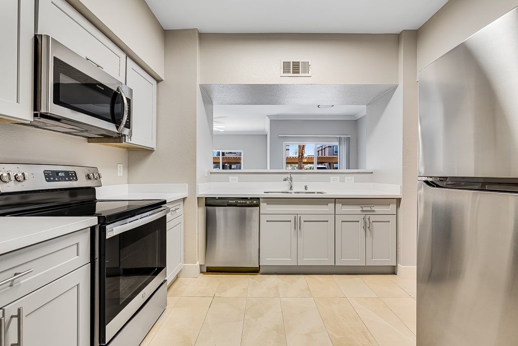 Pinehurst Condominiums Image 5