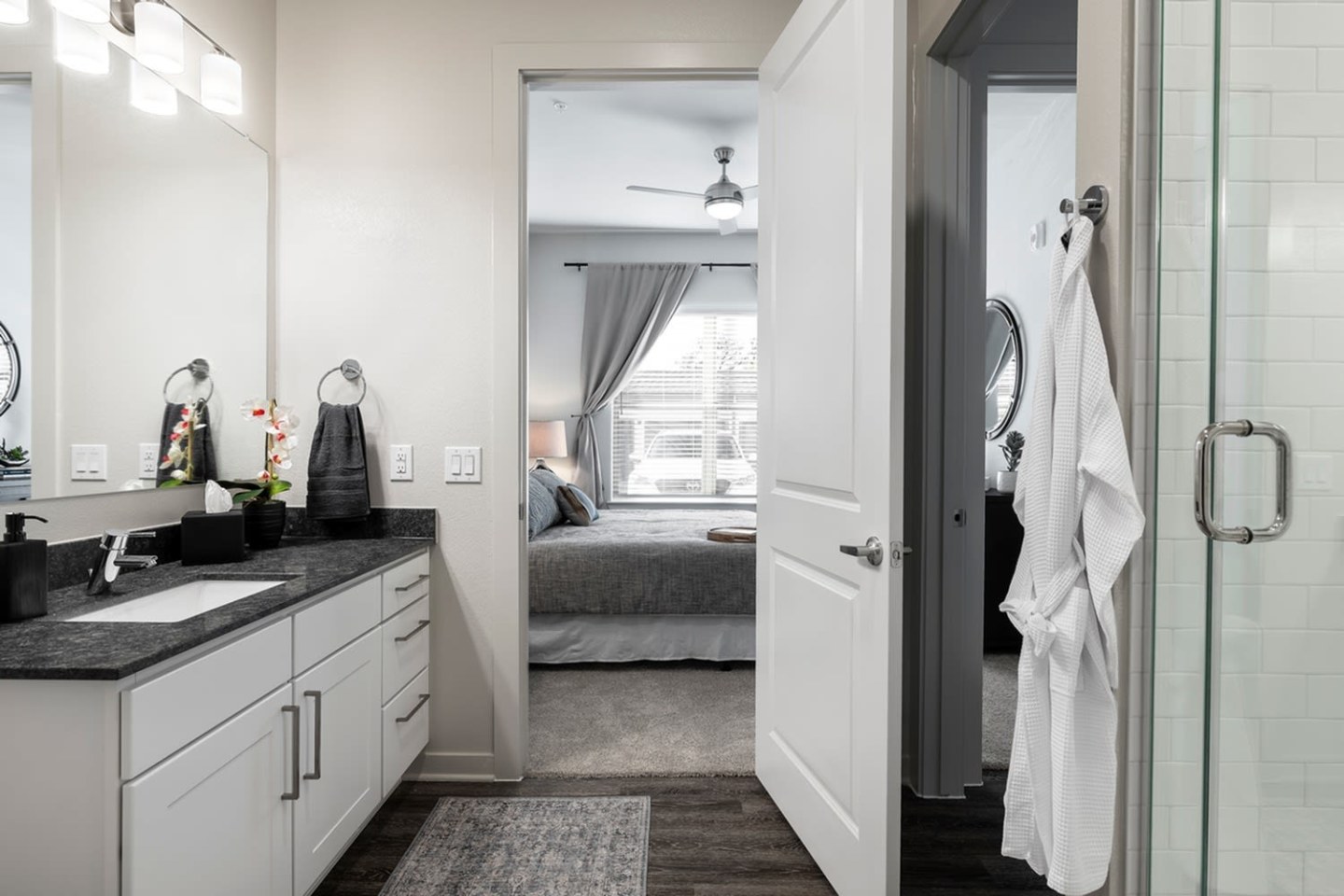 Overture River District - 55+ Apartment Homes Image 17