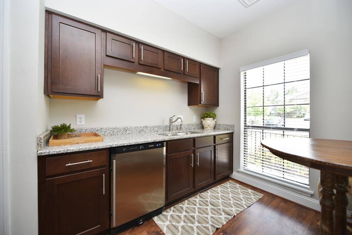 Marina Pointe Image 35