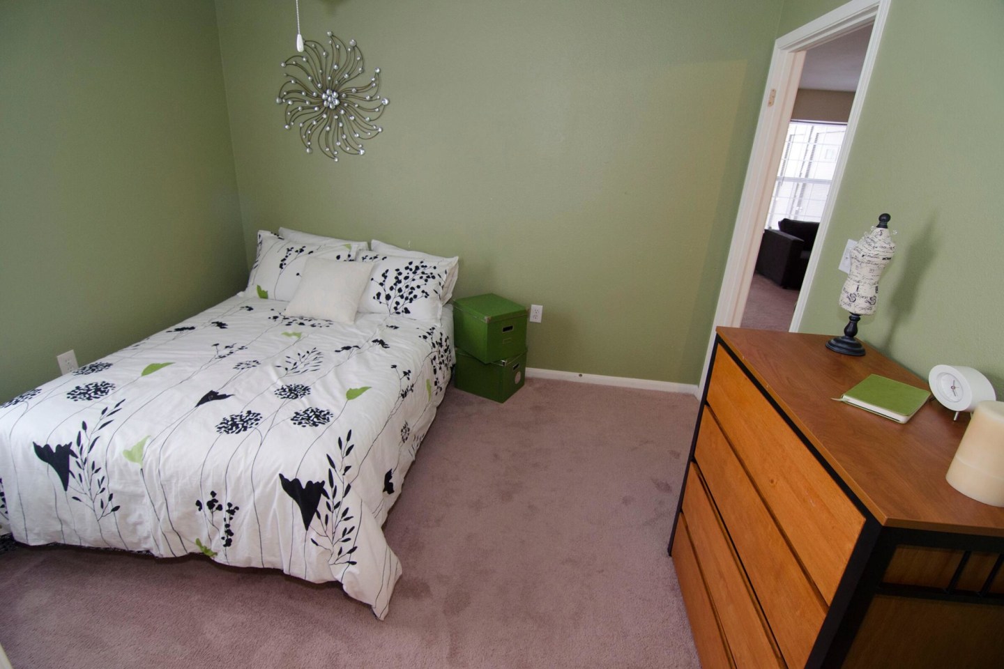 College Towne Apartments Image 16