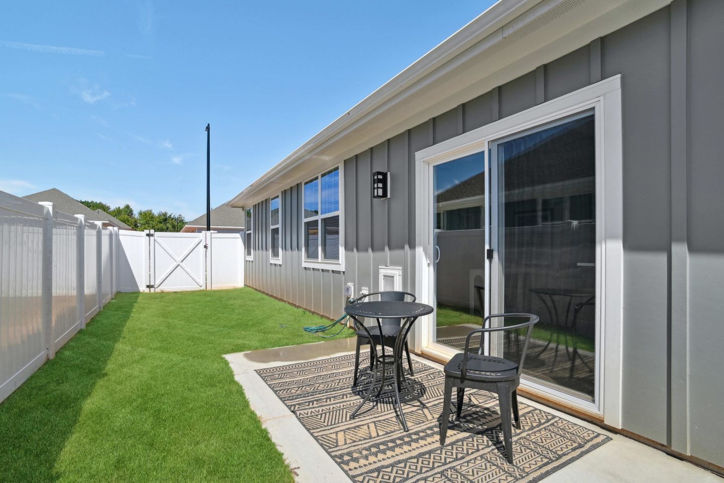 Zora University Townhomes Image 33
