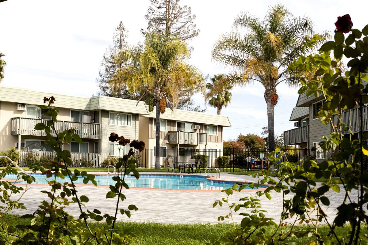 McClellan Terrace, A Prometheus Neighborhood Image 9