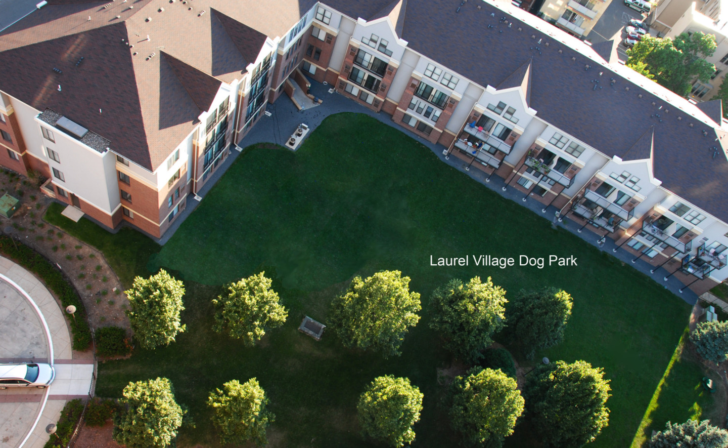 Laurel Village Image 15