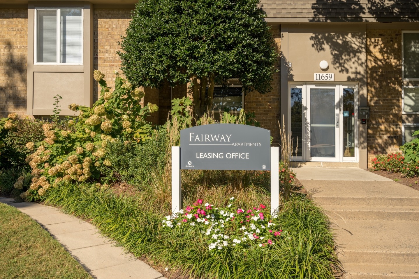 Fairway Apartments Image 28