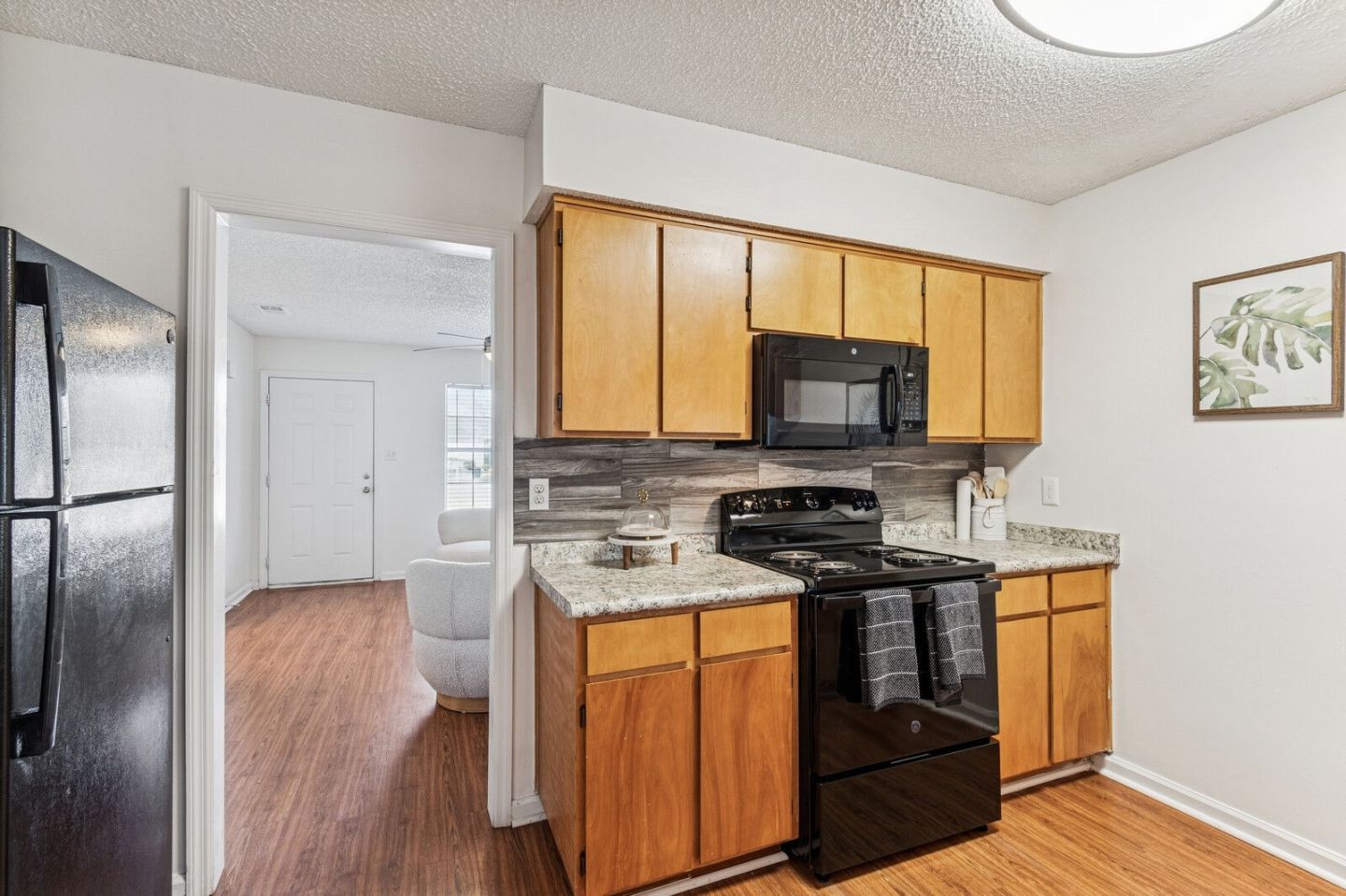 West Towne Cottages Image 4