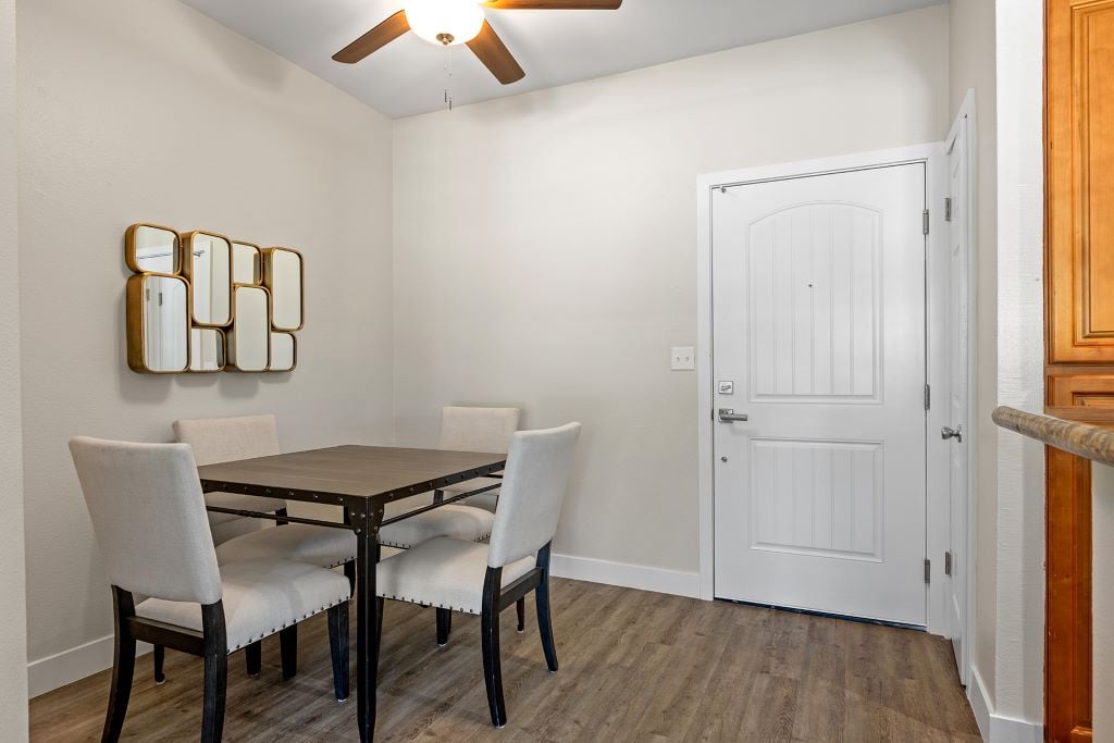 Woodland Trio Apartments Image 4