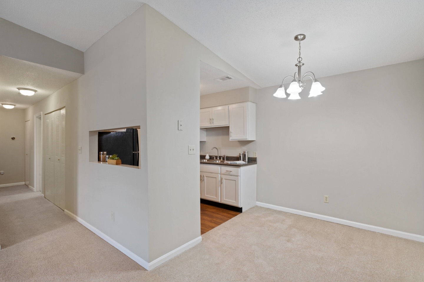 Villages at Spring Hill Apartments Image 2