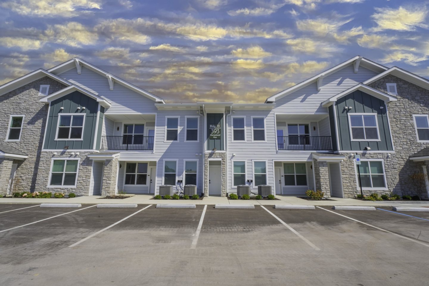 Maverick Modern Apartments Image 23