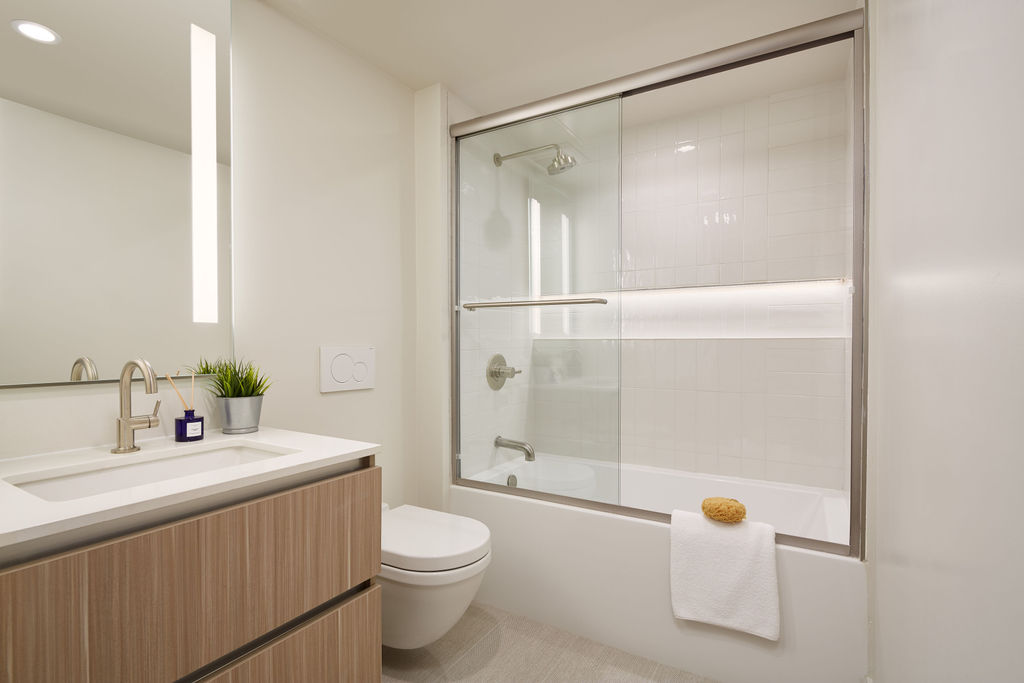 Reve - 11837 Mayfield Image 13