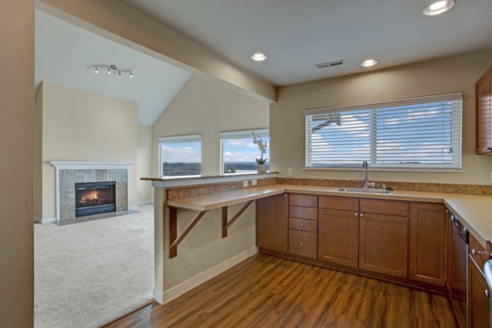 The Carillon Apartment Residences Image 75