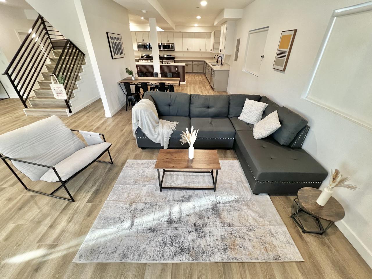 1587 W 35th Street - Co-Living Image 3