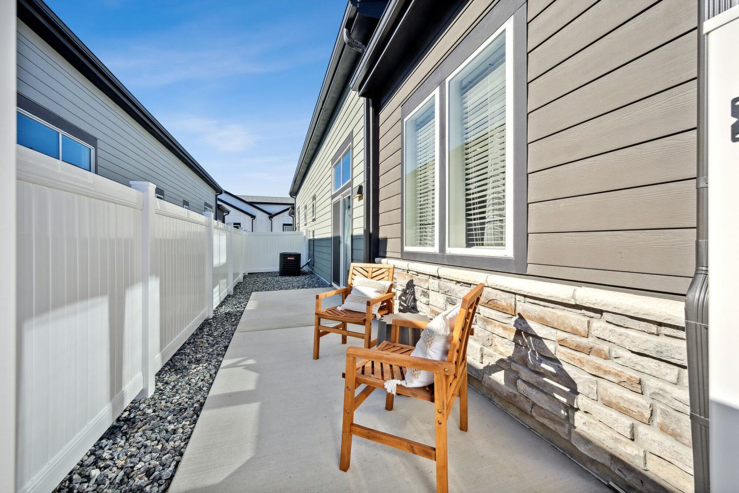 Citadel at Castle Pines Townhomes Image 40