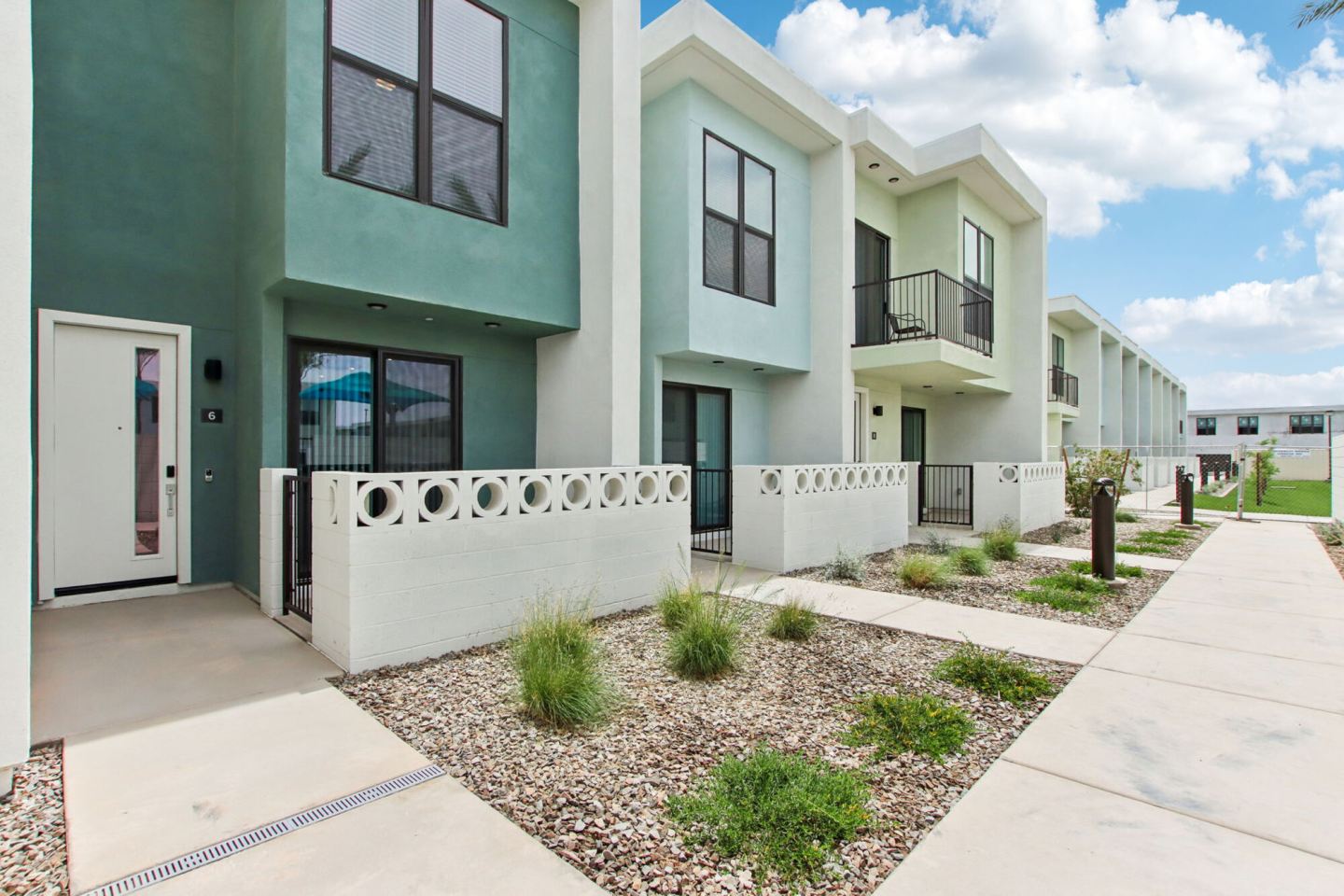 The Douglas Townhomes Image 39