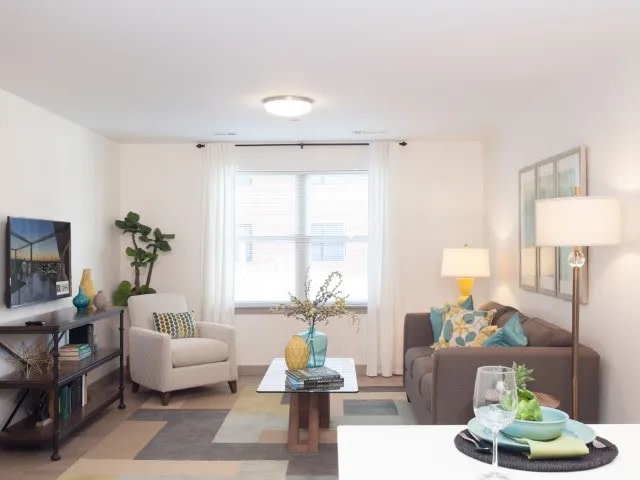 The Flats at 131 Image 6